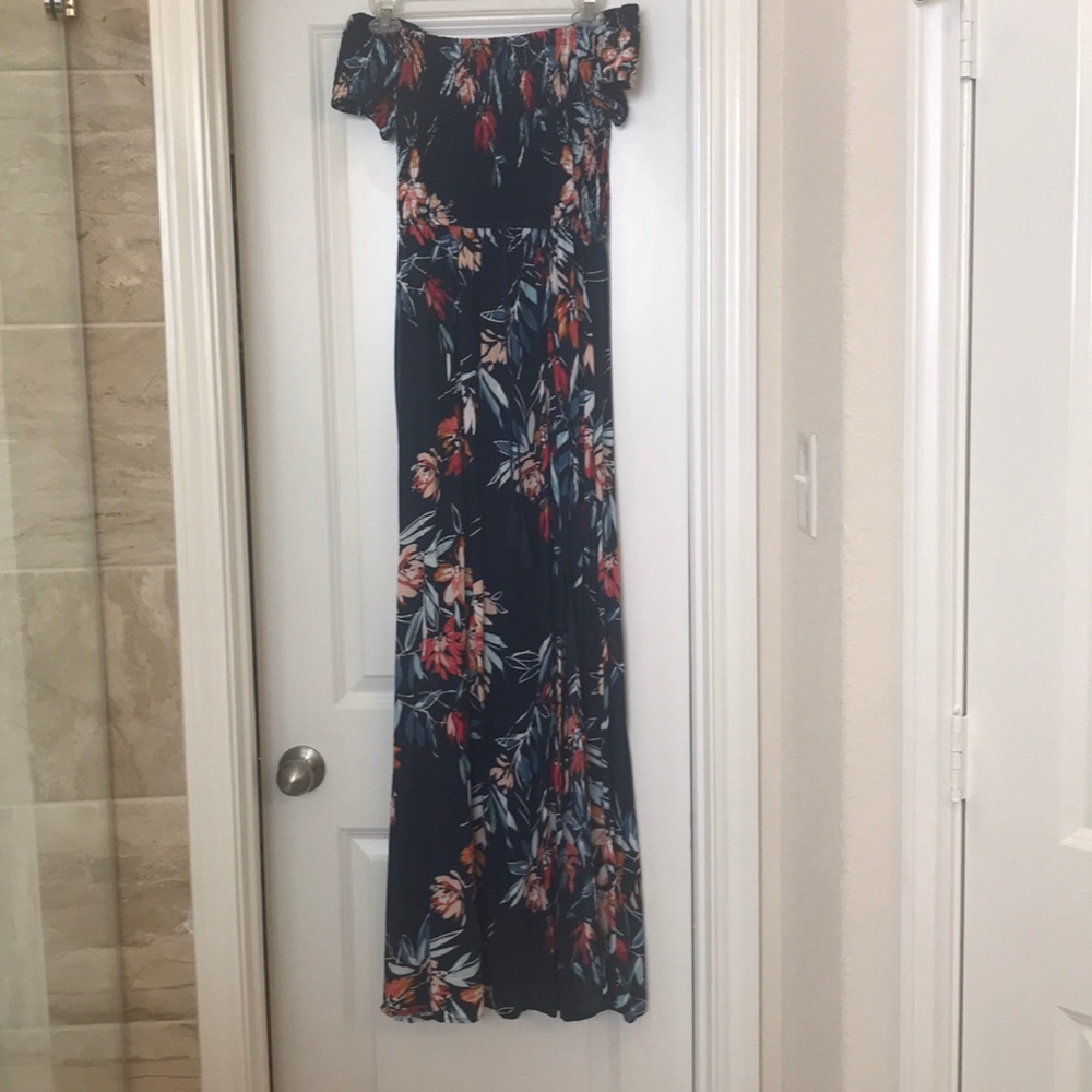 Off the shoulder Tropical Maxi Dress